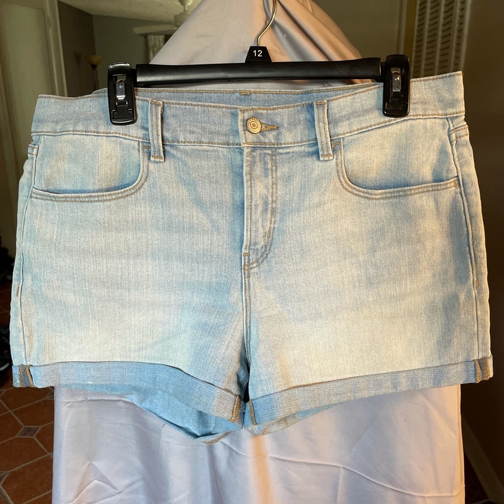 Old navy Jean shorts size 12